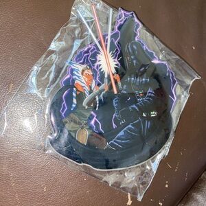 Star Wars Twilight of Apprentice Chad’s Groupie Pins Sith Lord Lightsabers Pin